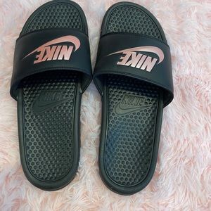 Nike slides 11